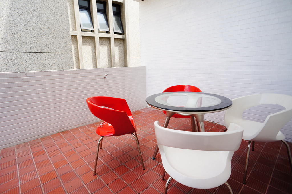 New York B&B Kota Hualien Bagian luar foto