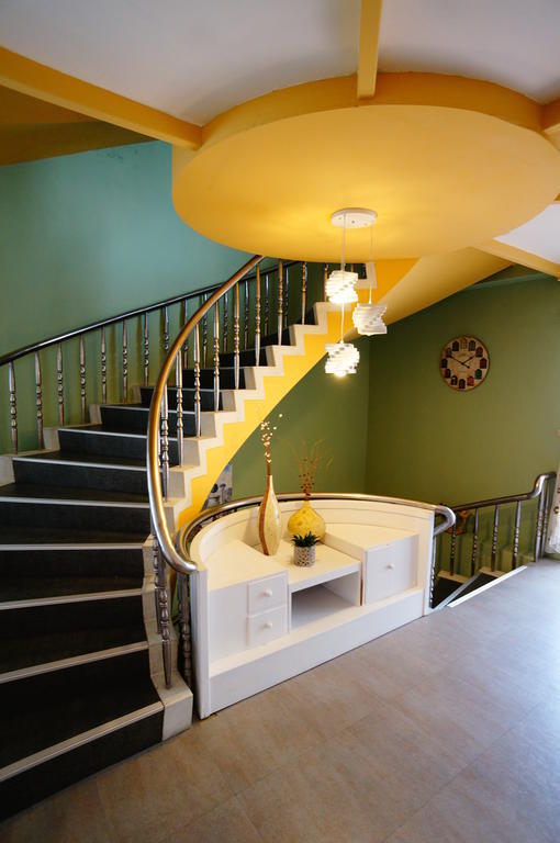 New York B&B Kota Hualien Bagian luar foto