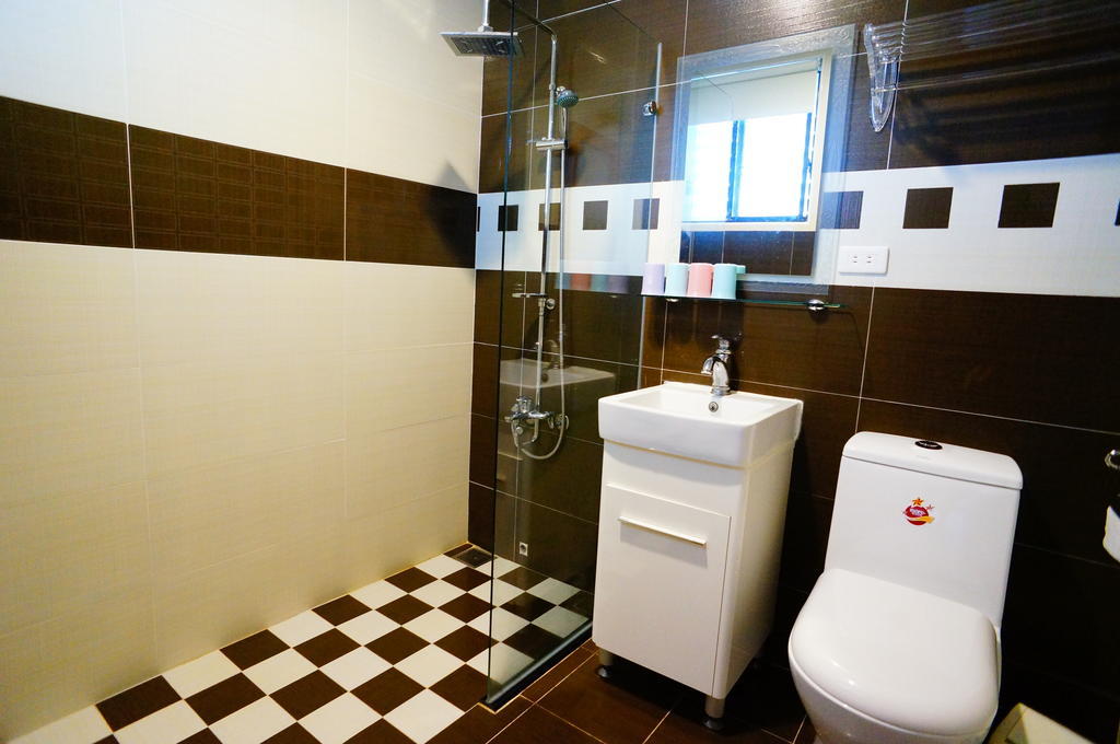 New York B&B Kota Hualien Bagian luar foto