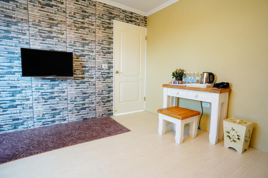 New York B&B Kota Hualien Bagian luar foto