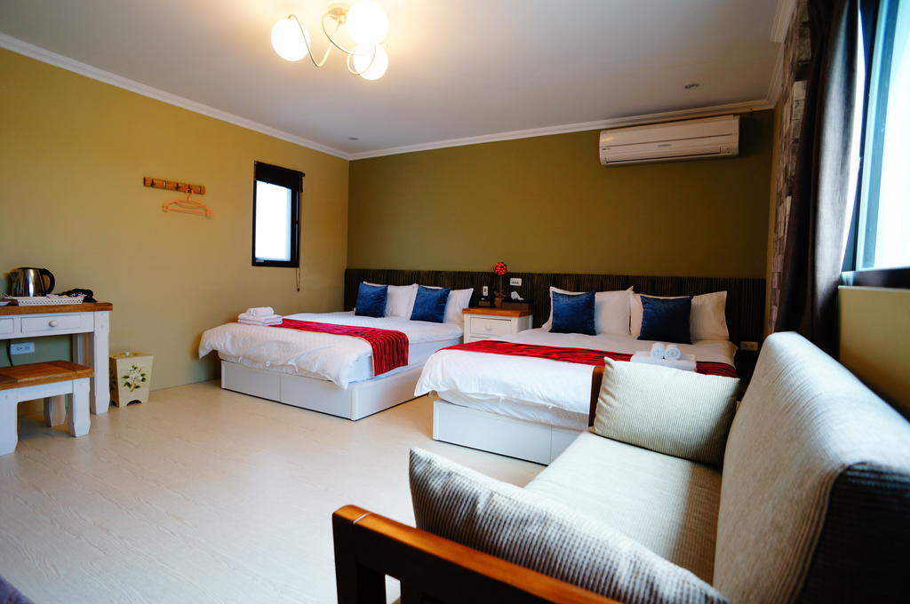 New York B&B Kota Hualien Bagian luar foto