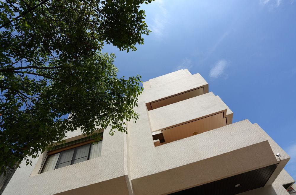 New York B&B Kota Hualien Bagian luar foto