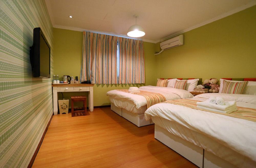New York B&B Kota Hualien Bagian luar foto