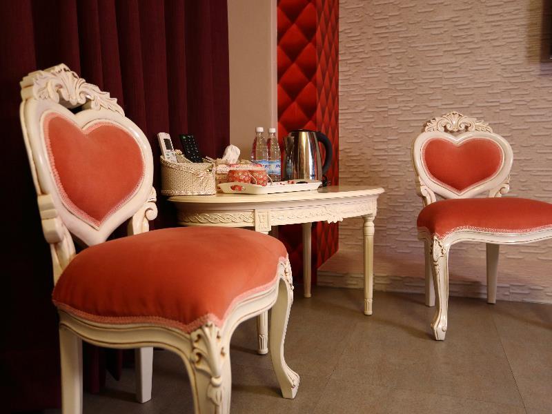 New York B&B Kota Hualien Bagian luar foto