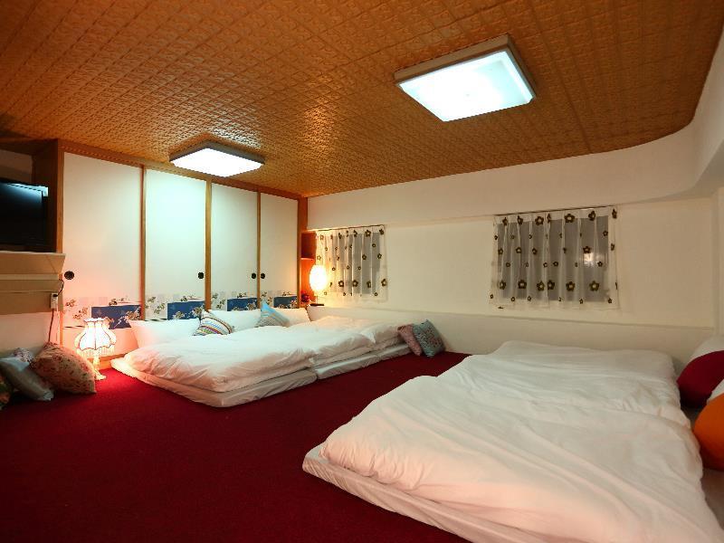 New York B&B Kota Hualien Bagian luar foto